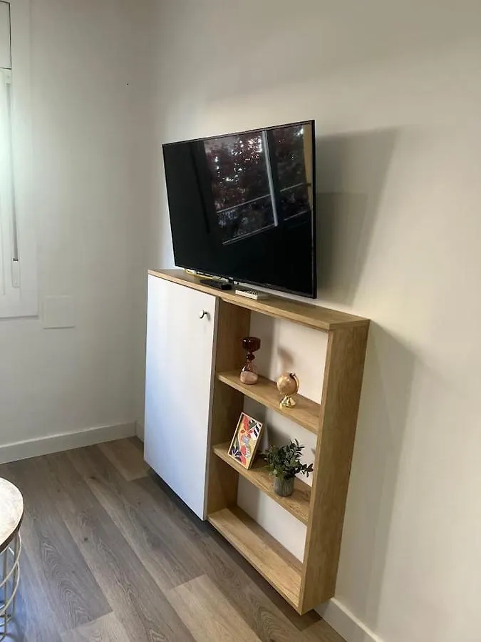 Nice Apartment 2 Bedrooms Well Connected Cornella de Llobregat