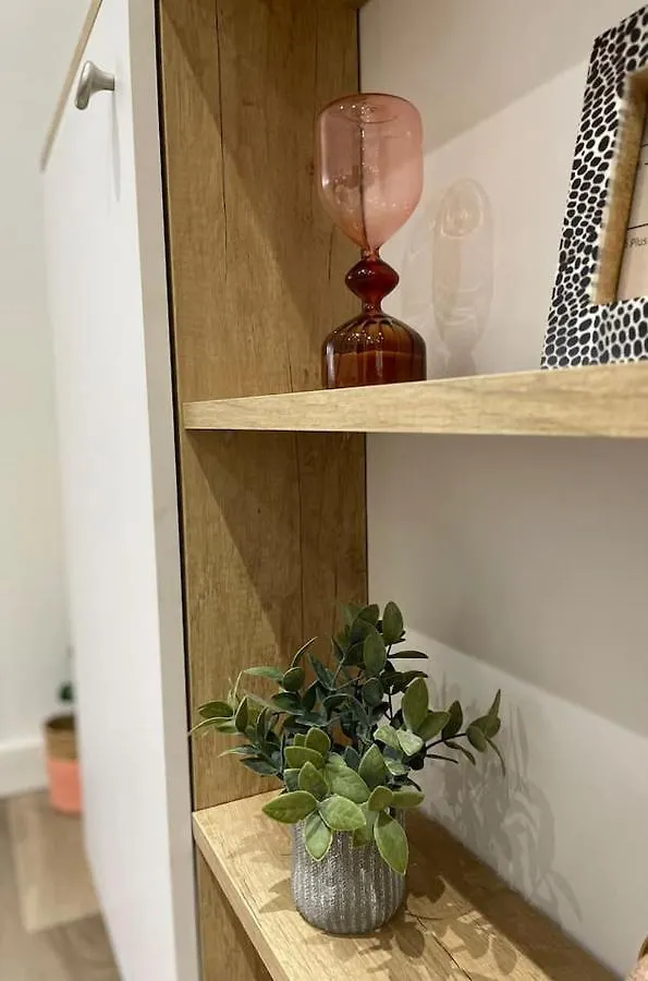 Nice Apartment 2 Bedrooms Well Connected Cornella de Llobregat 0*,