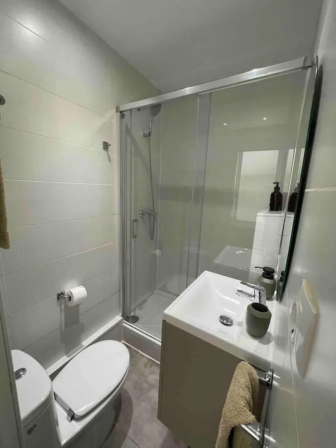 Nice Apartment 2 Bedrooms Well Connected Cornella de Llobregat